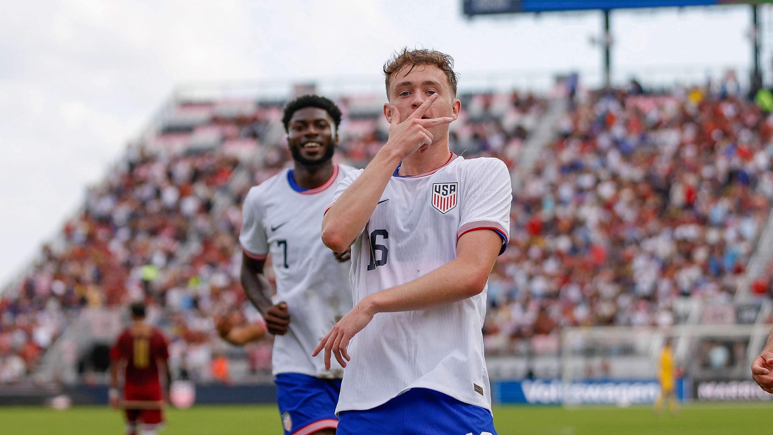 直以缜密的 直以缜密的